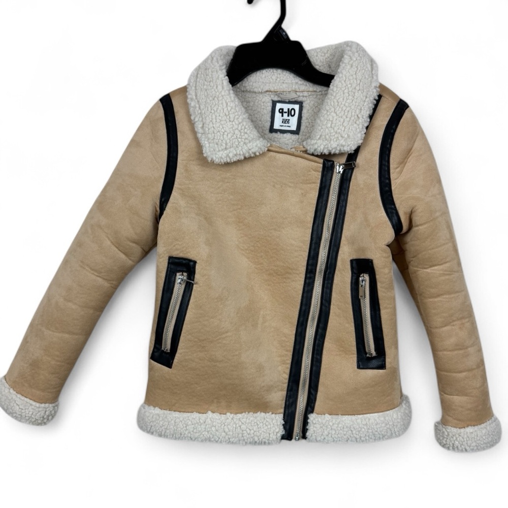 Cotton on Sherpa suede zip up coat girls sz 9-10